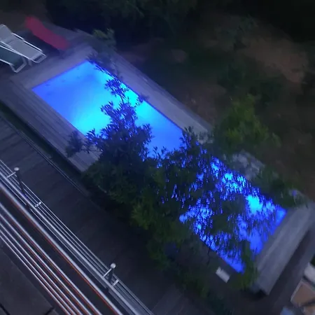 Aussichtszimmer Mit Modernem Glasbad Und Balkon Ubytování v soukromí Koblenc