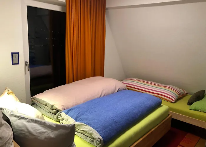 Aussichtszimmer Mit Modernem Glasbad Und Balkon 民宿 *